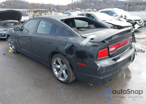 2014 Dodge Charger R/T z USA, uszkodzony, nr VIN 2C3CDXCT3EH124688